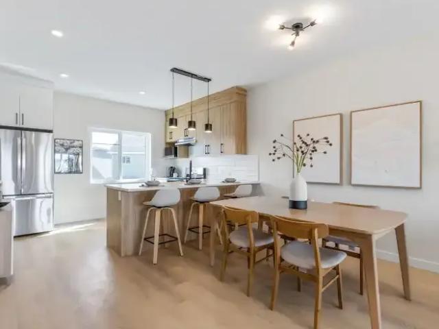 Townhouse 3 Bedroom For Rent Edmonton AB 2125 ES101909960