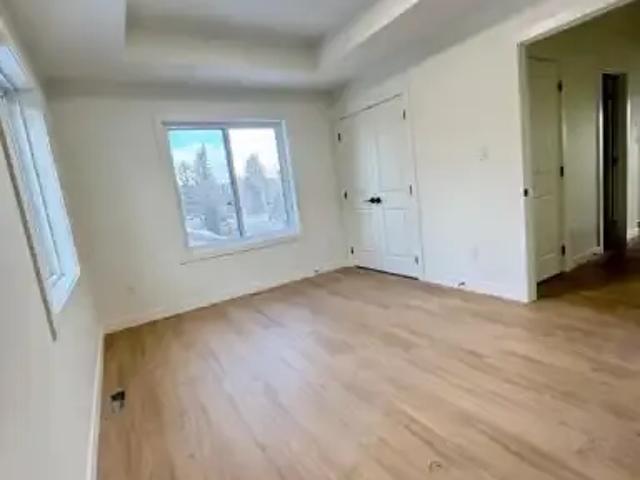 Townhouse 3 Bedroom For Rent Edmonton AB 2200 ES99505176