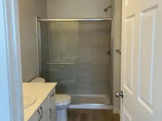 Townhouse 3 Bedroom For Rent Edmonton AB 2200 ES104863431