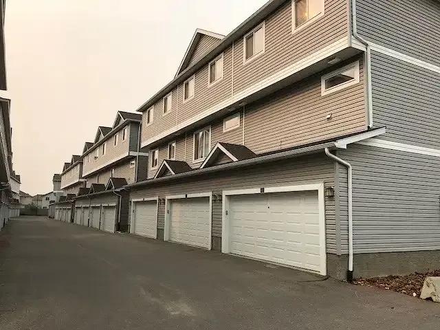 Townhouse 3 Bedroom For Rent Edmonton AB 2250 ES104179867