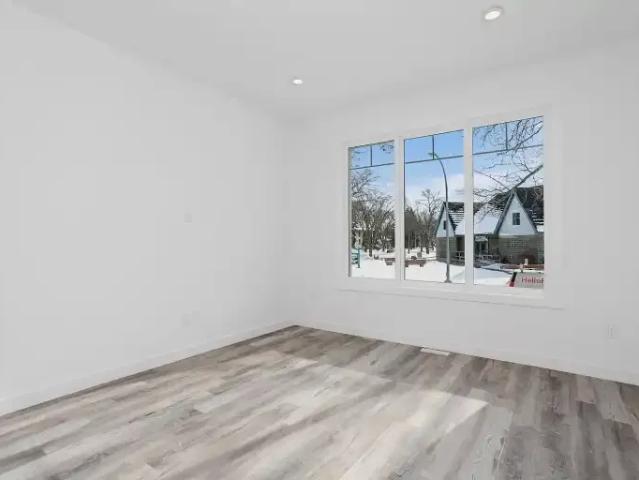Townhouse 3 Bedroom For Rent Edmonton AB 2300 ELS102085539