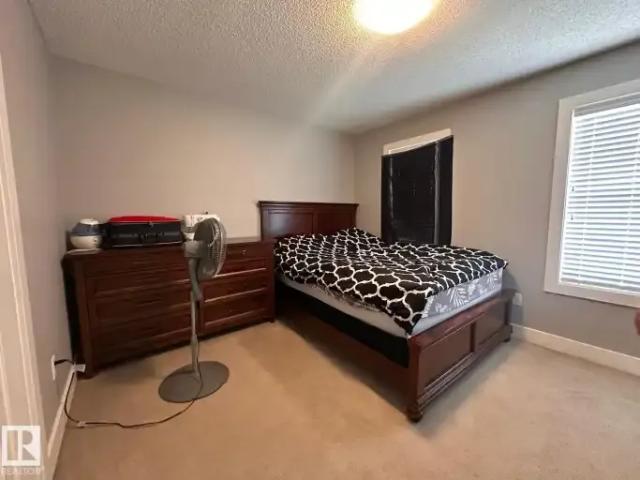 Townhouse 3 Bedroom For Rent Edmonton AB 2300 ES103355357