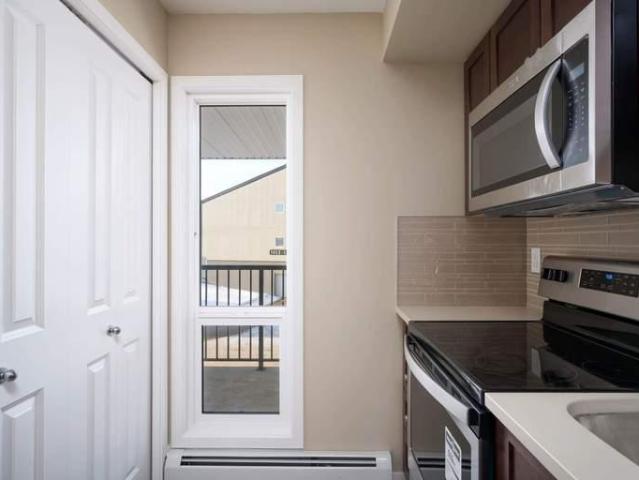 Townhouse 3 Bedroom For Rent Fort McMurray AB 1650 ELS96586053