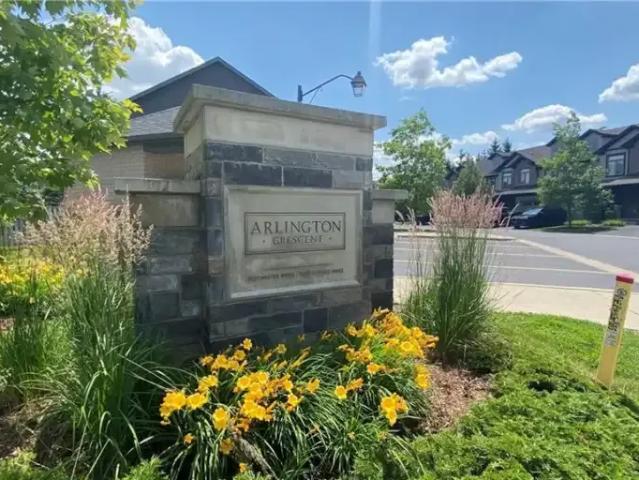 Townhouse 3 Bedroom For Rent Guelph ON 3250 ES102366542