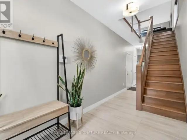 Townhouse 3 Bedroom For Rent Guelph ON 3500 ES104957746
