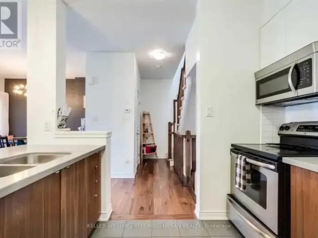 Townhouse 3 Bedroom For Rent Grimsby ON 2500 ES103840298