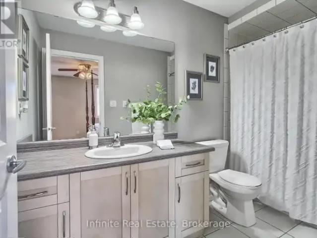 Townhouse 3 Bedroom For Rent Grimsby ON 2850 ES102243148
