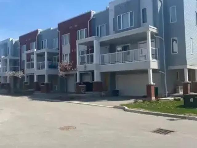 Townhouse 3 Bedroom For Rent Kitchener ON 2800 ELS101986728