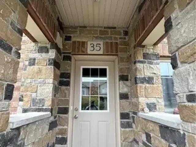 Townhouse 3 Bedroom For Rent Kitchener ON 2800 ES104957754