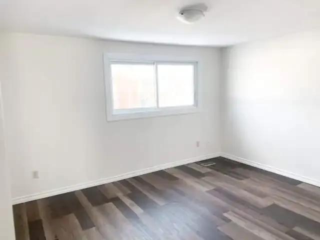 Townhouse 3 Bedroom For Rent London ON 1795 ELS102752062