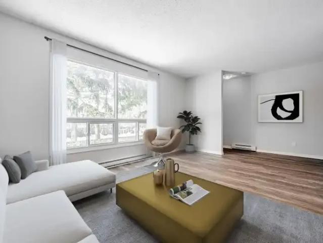 Townhouse 3 Bedroom For Rent London ON 2197 ELS101948368