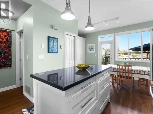 Townhouse 3 Bedroom For Rent Richmond BC 3600 ELS102915313