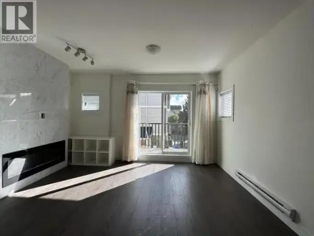 Townhouse 3 Bedroom For Rent Richmond BC 3850 ELS102434507