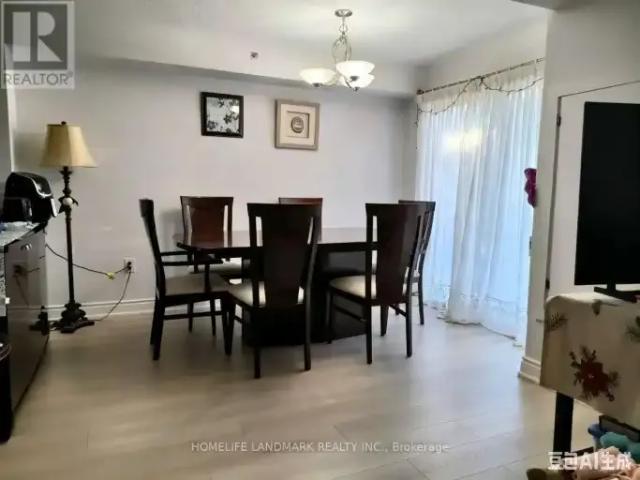 Townhouse 3 Bedroom For Rent Richmond Hill ON 2950 ES105005008