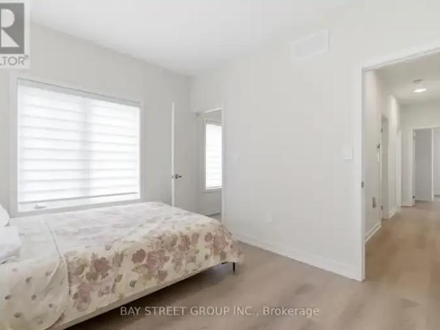 Townhouse 3 Bedroom For Rent Richmond Hill ON 3000 ES102952214