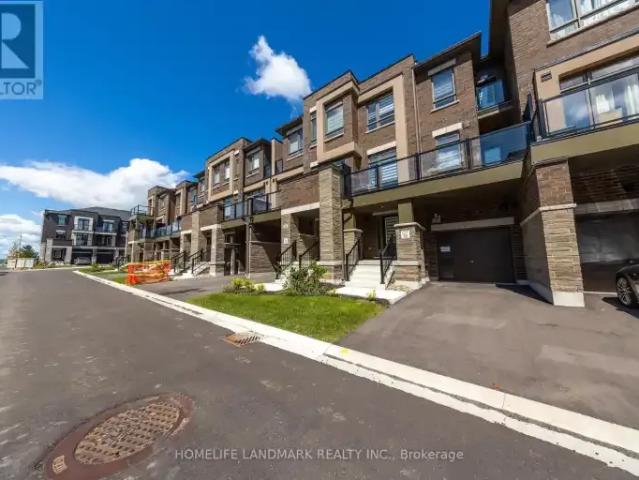Townhouse 3 Bedroom For Rent Richmond Hill ON 3000 ES102915320