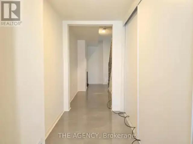 Townhouse 3 Bedroom For Rent Richmond Hill ON 3100 ES103179245