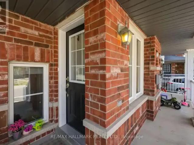 Townhouse 3 Bedroom For Rent Richmond Hill ON 3250 ES104864257