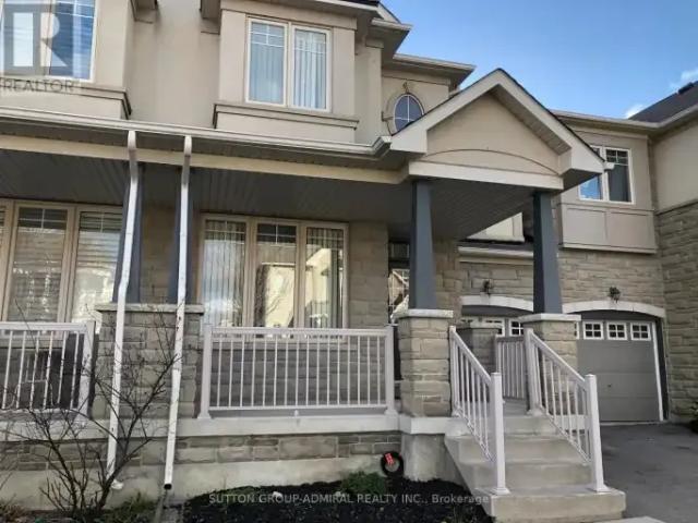 Townhouse 3 Bedroom For Rent Richmond Hill ON 3350 ES102113857