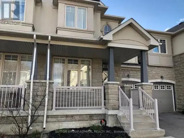 Townhouse 3 Bedroom For Rent Richmond Hill ON 3350 ES103840378