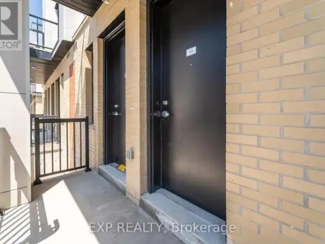 Townhouse 3 Bedroom For Rent Richmond Hill ON 3375 ES104941099