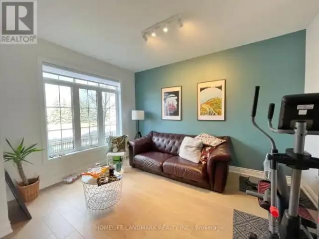 Townhouse 3 Bedroom For Rent Richmond Hill ON 3300 ES101986783