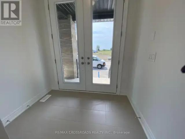 Townhouse 3 Bedroom For Rent Richmond Hill ON 3300 ES105023397