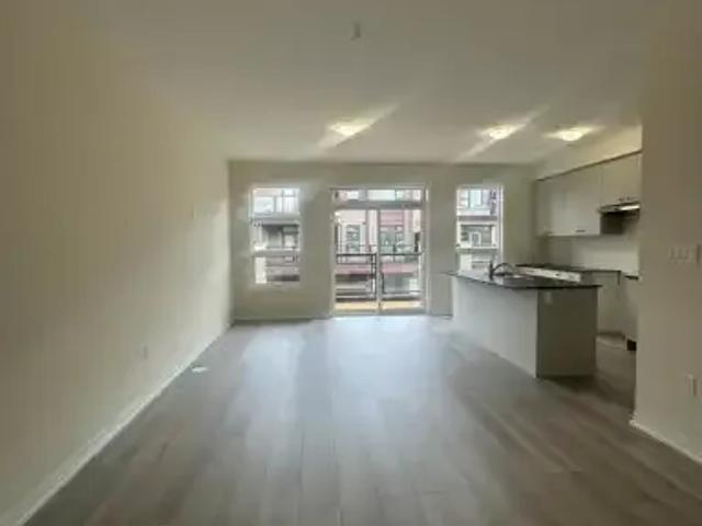 Townhouse 3 Bedroom For Rent Richmond Hill ON 3450 ES101827907