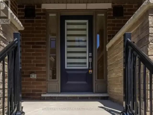 Townhouse 3 Bedroom For Rent Richmond Hill ON 3500 ELS98816716