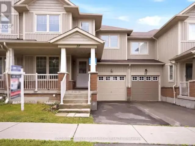 Townhouse 3 Bedroom For Rent Richmond Hill ON 3600 ES104842039