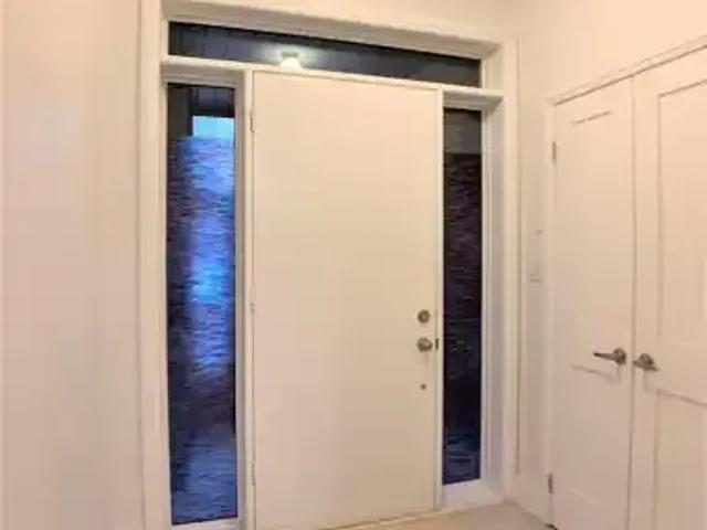Townhouse 3 Bedroom For Rent Richmond Hill ON 3700 ES101948518