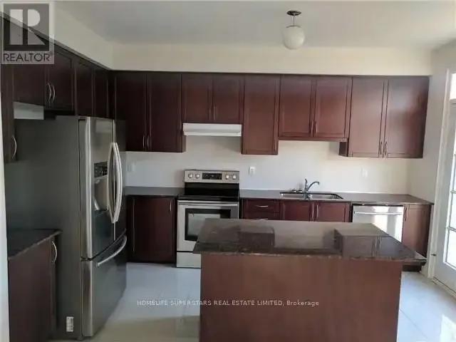 Townhouse 3 Bedroom For Rent Richmond Hill ON 3700 ES103215961