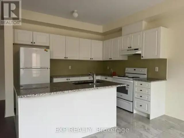 Townhouse 3 Bedroom For Rent Richmond Hill ON 3950 ES105118886