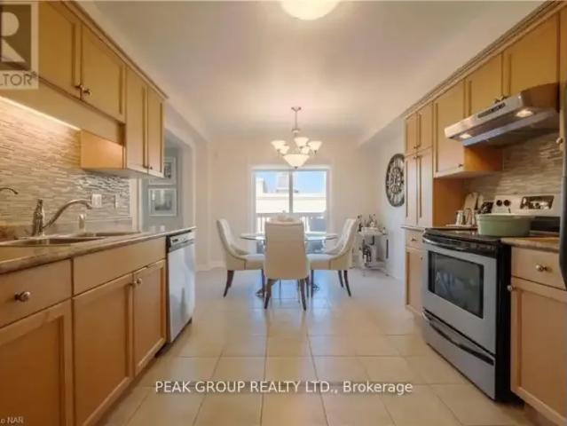 Townhouse 3 Bedroom For Rent St. Catharines ON 2500 ES103840383