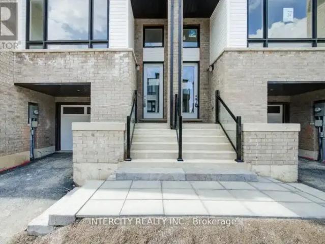 Townhouse 3 Bedroom For Rent St. Catharines ON 2699 ES103151862