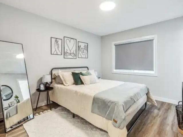 Townhouse 3 Bedroom For Rent Strathmore AB 1995 ES101986257