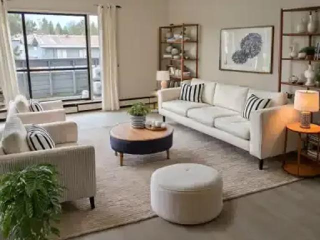 Townhouse 3 Bedroom For Rent Surrey BC 2600 ELS102951798