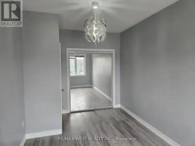 Townhouse 3 Bedroom For Rent Vaughan ON 3000 ES102468533