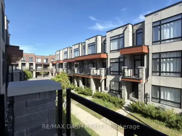 Townhouse 3 Bedroom For Rent Vaughan ON 3500 ES102915381