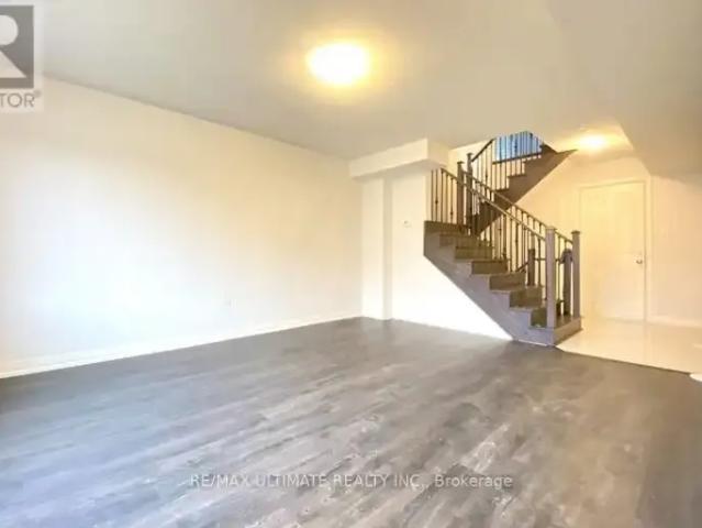 Townhouse 3 Bedroom For Rent Vaughan ON 4500 ES104036417