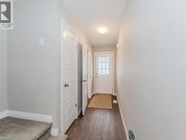 Townhouse 3 Bedroom For Rent Waterloo ON 2895 ES103380102