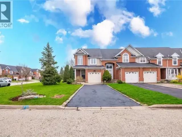 Townhouse 3 Bedroom For Rent Waterloo ON 3000 ES101879246