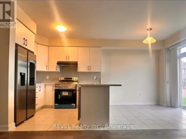 Townhouse 3 Bedroom For Rent Welland ON 2300 ES102578984