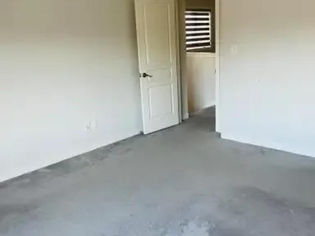 Townhouse 3 Bedroom For Rent Welland ON 2400 ES102243238