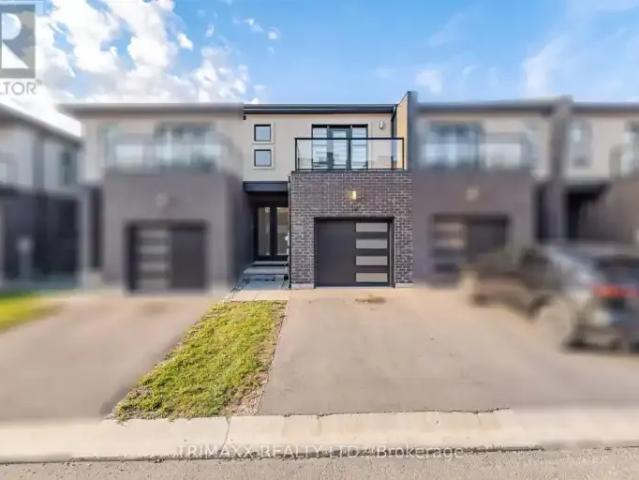 Townhouse 3 Bedroom For Rent Welland ON 2550 ES105186158