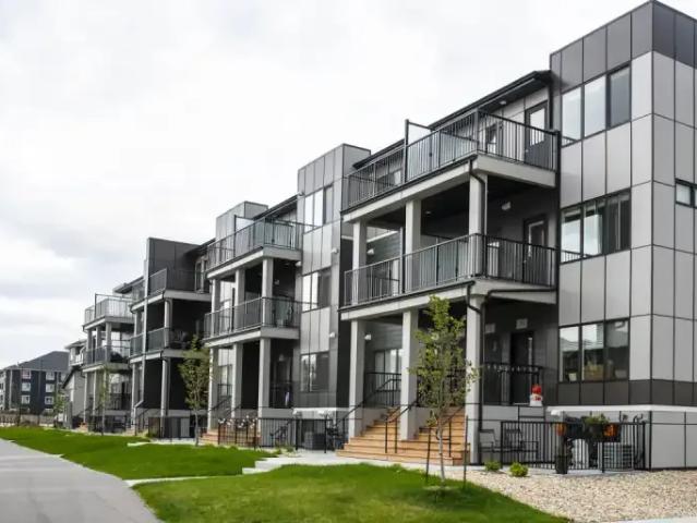 Townhouse 3 Bedroom For Rent Winnipeg MB 2005 ES98290186