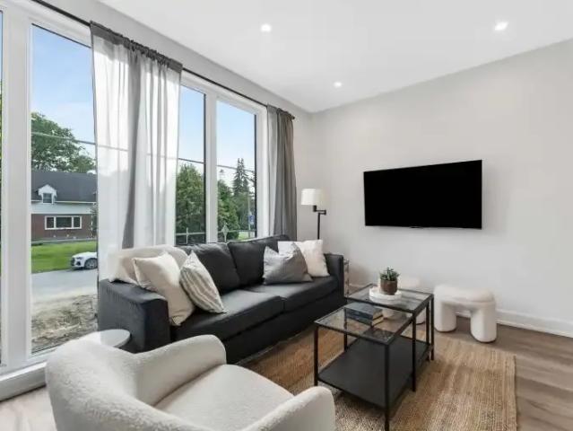 Townhouse 1 Bedroom For Rent Ottawa ON 1999 ES103338200