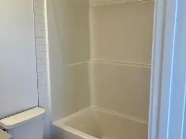 Townhouse 1 Bedroom For Rent Calgary AB 1400 ES102242806