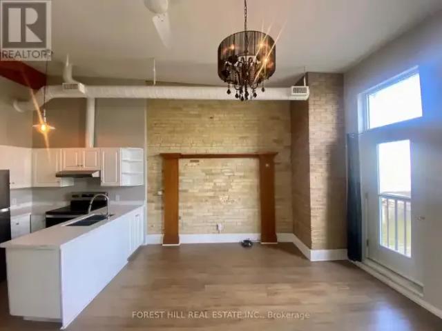Townhouse 1 Bedroom For Rent Cambridge ON 1800 ES104753498