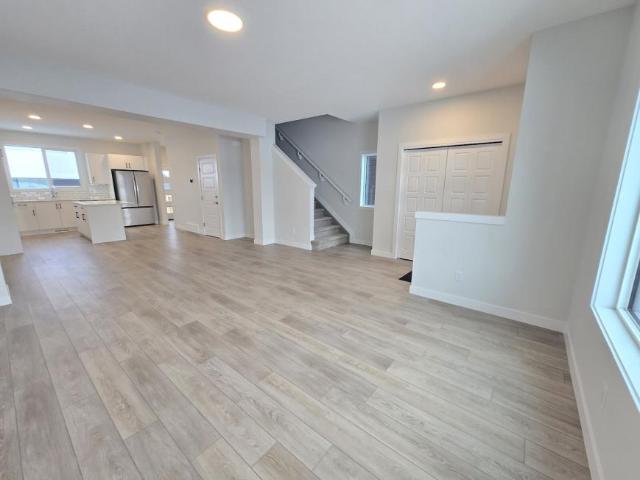 Townhouse 1 Bedroom For Rent Edmonton AB 1100 ELS98311568